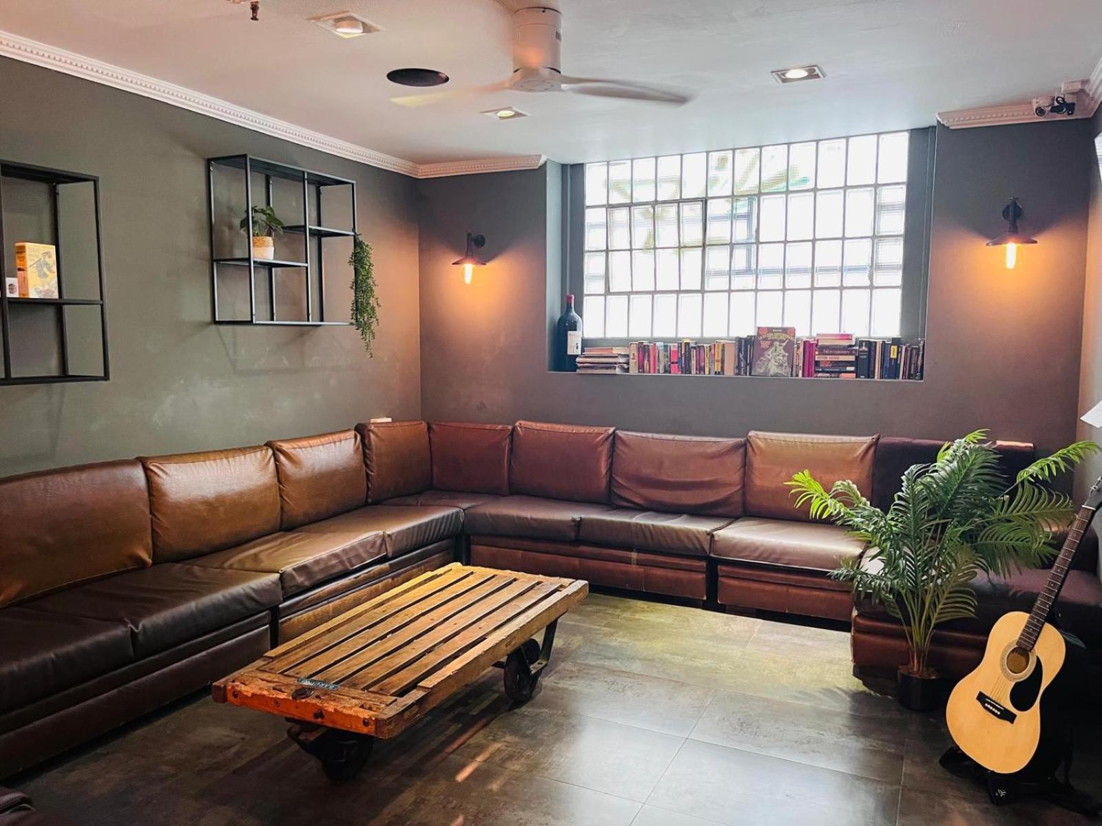 Black Swan Hostel Barcelona